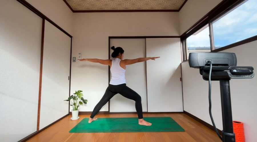 Online yoga lessons  2